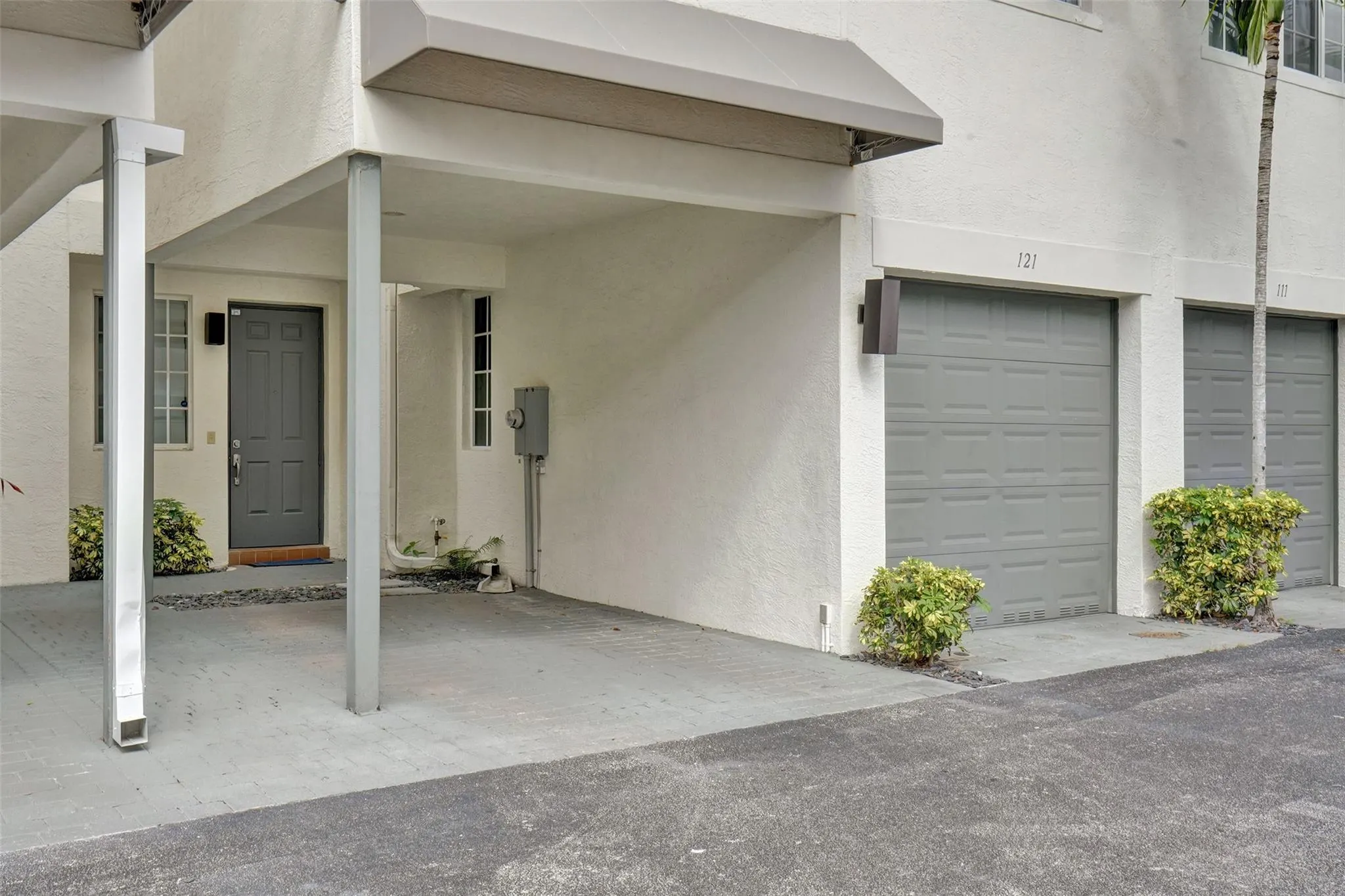 121 SE 7th Ave, #121