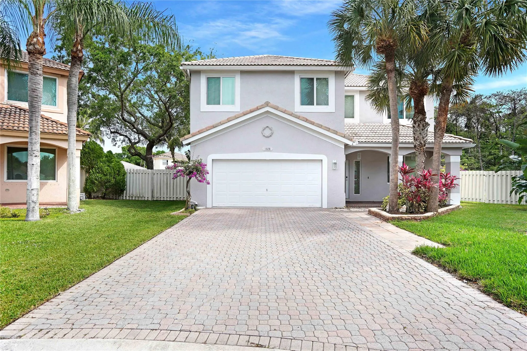 1828 NW 48th Ter
