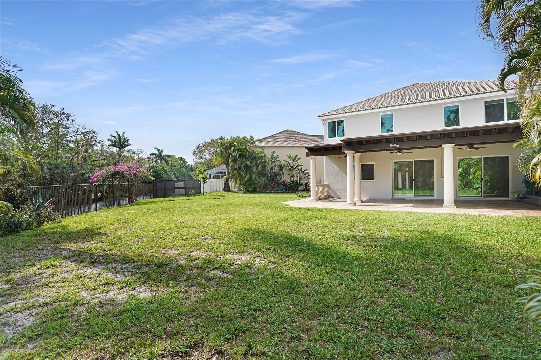 1828 NW 48th Ter