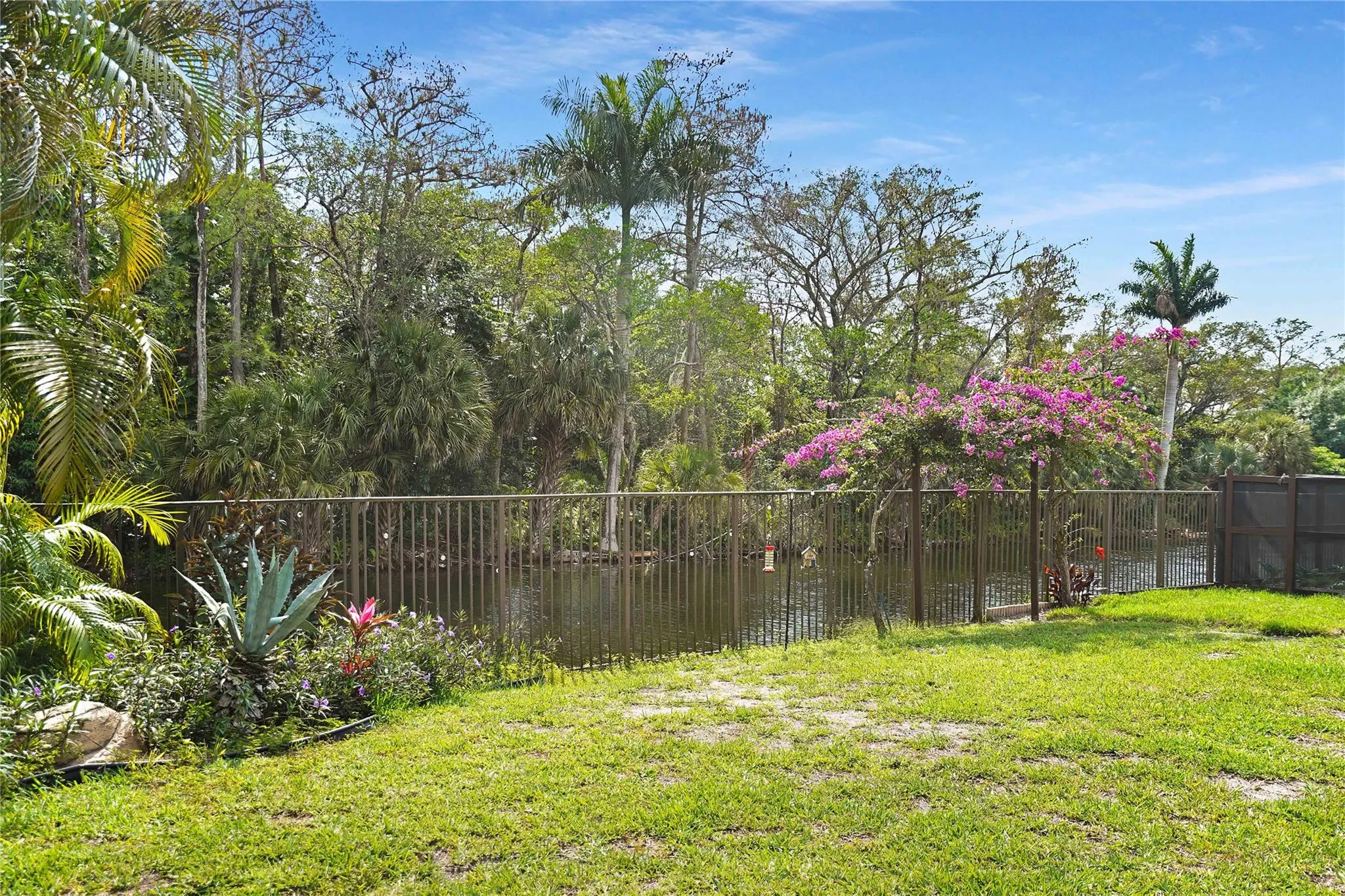 1828 NW 48th Ter