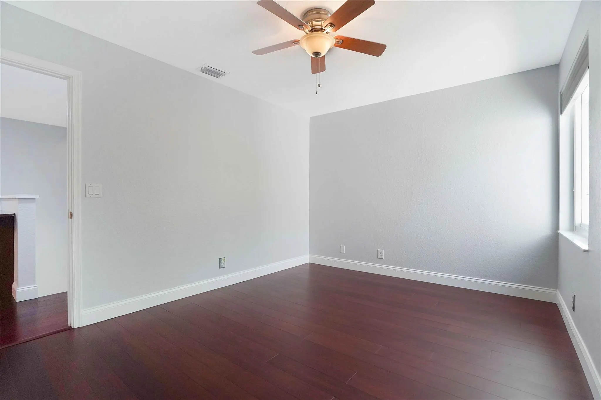 1828 NW 48th Ter