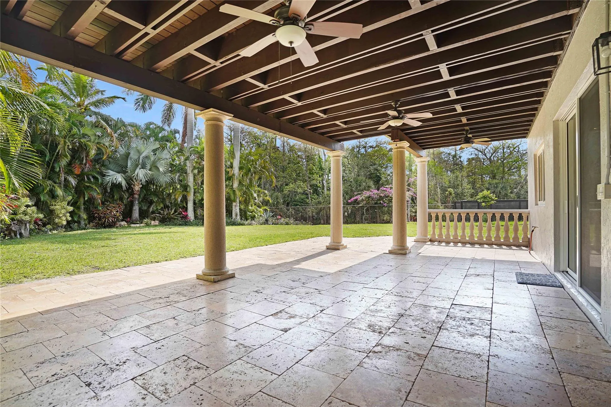 1828 NW 48th Ter