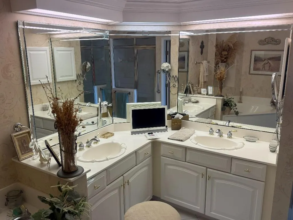5242 Sea Chase Drive, #1