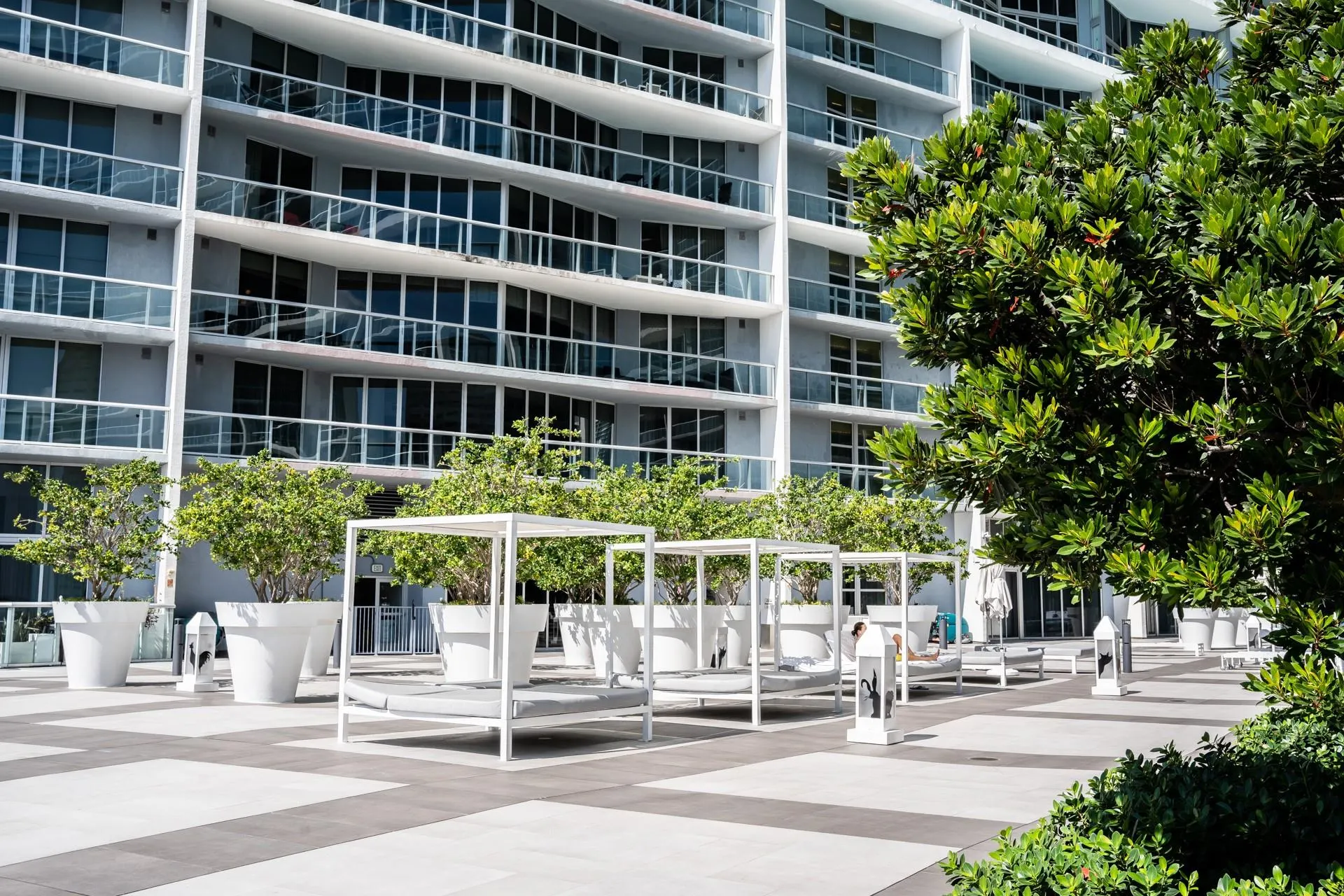495 Brickell Ave, #811