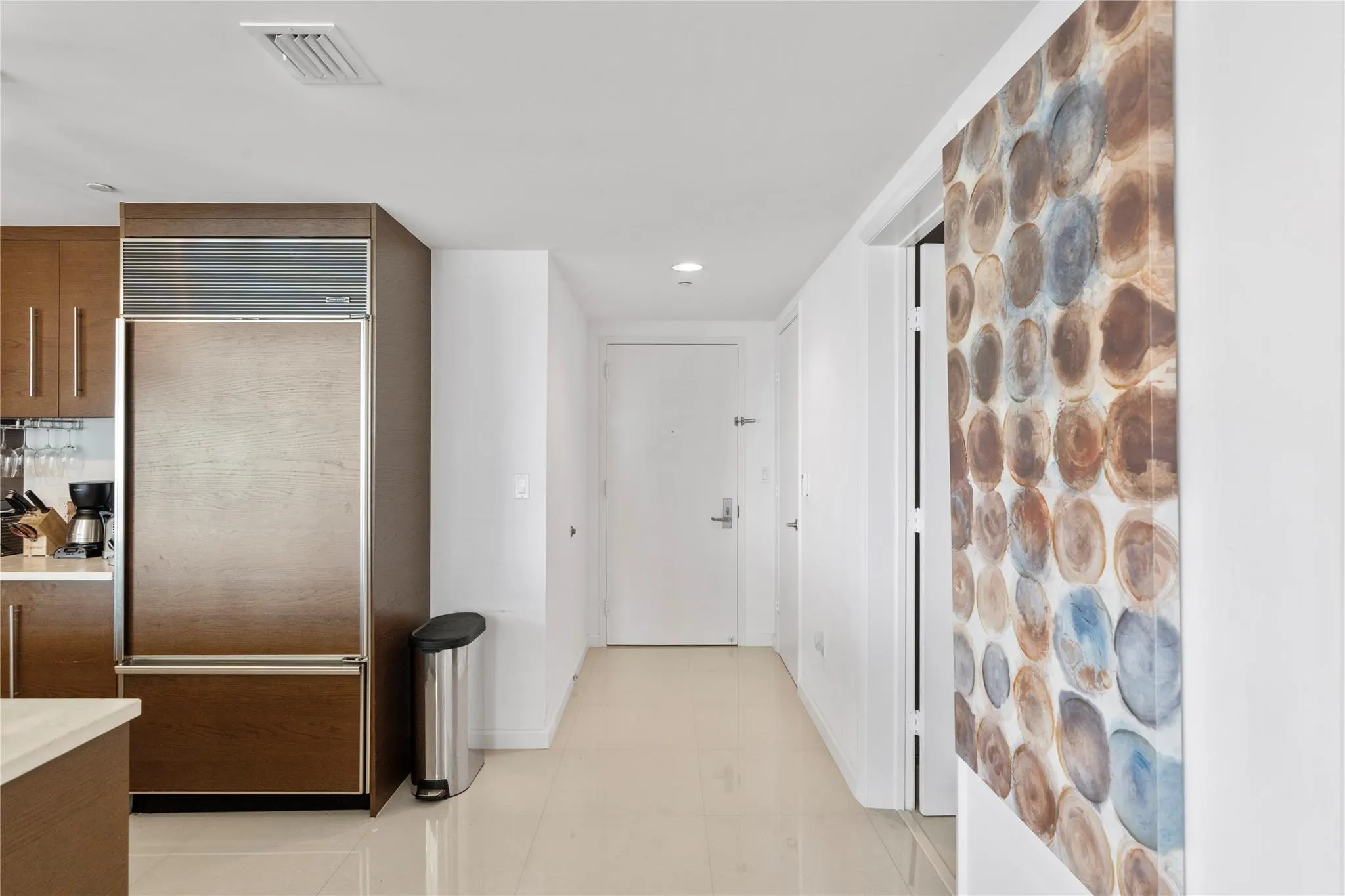 495 Brickell Ave, #811