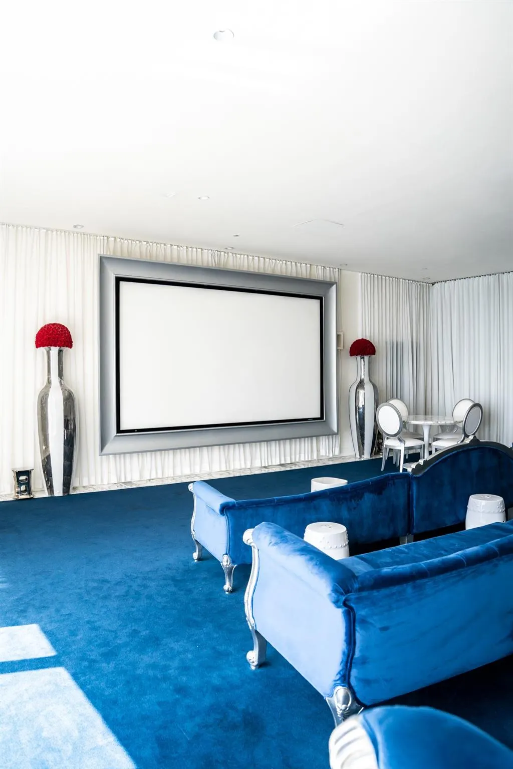 495 Brickell Ave, #811