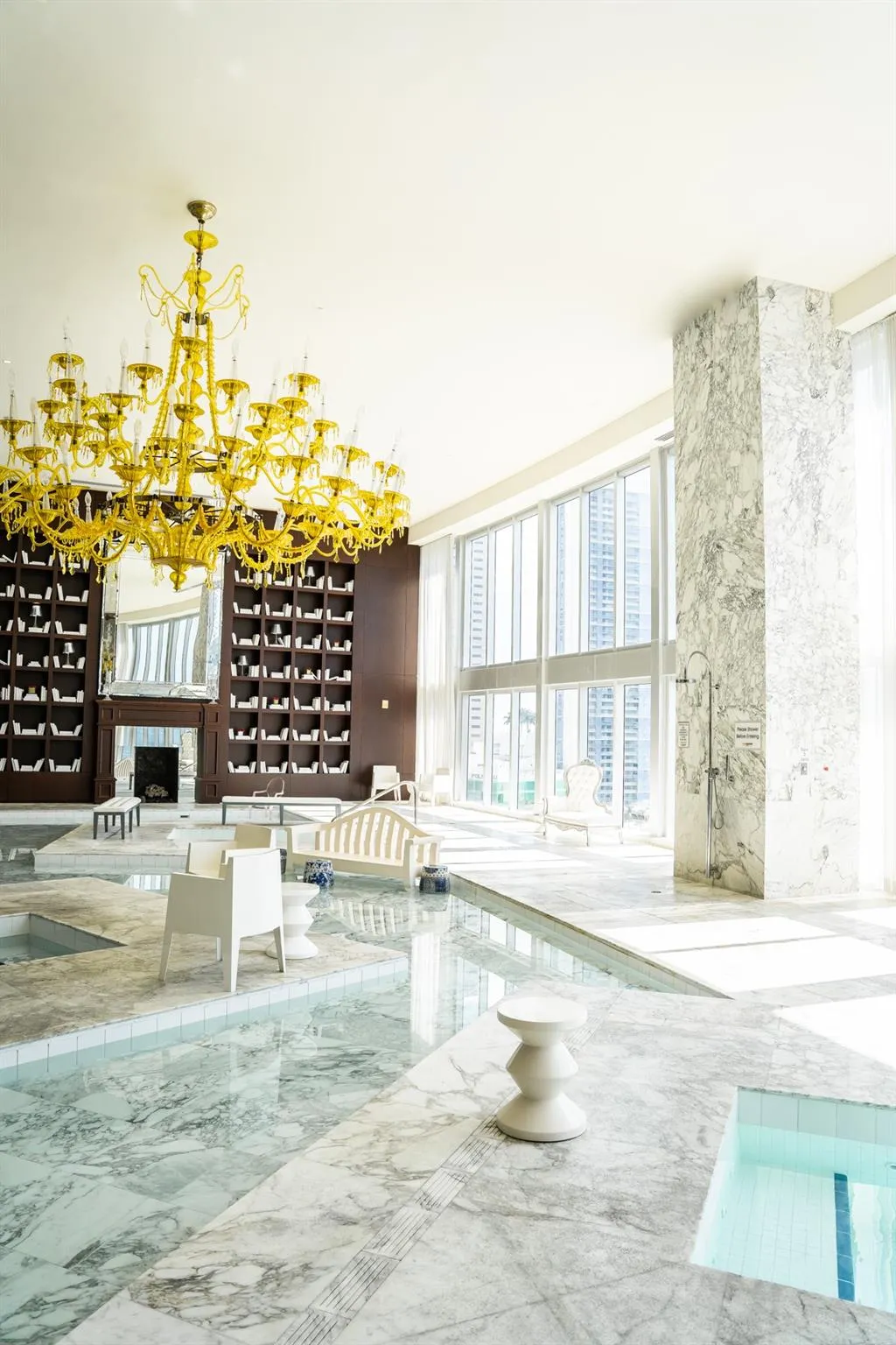 495 Brickell Ave, #811