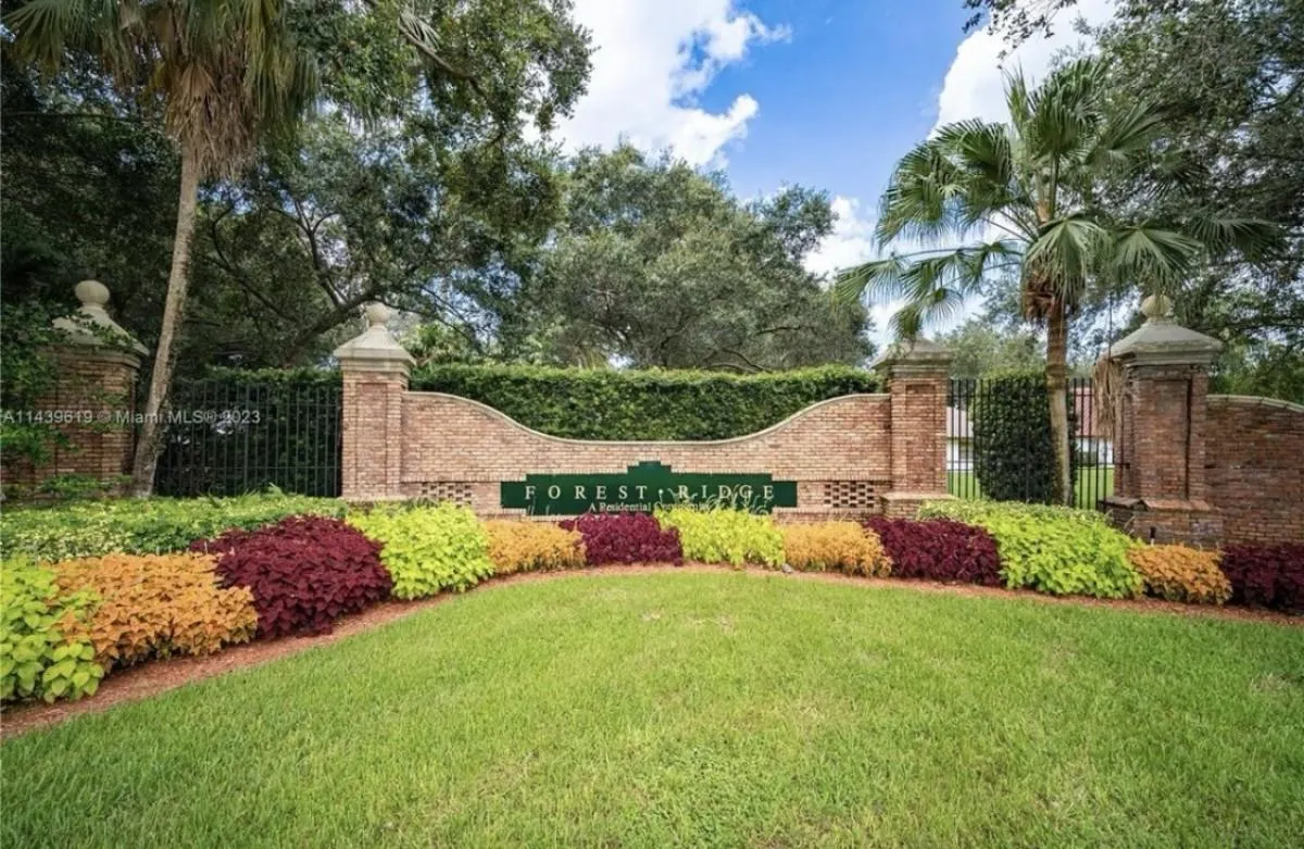 8975 Southern Orchard Rd
