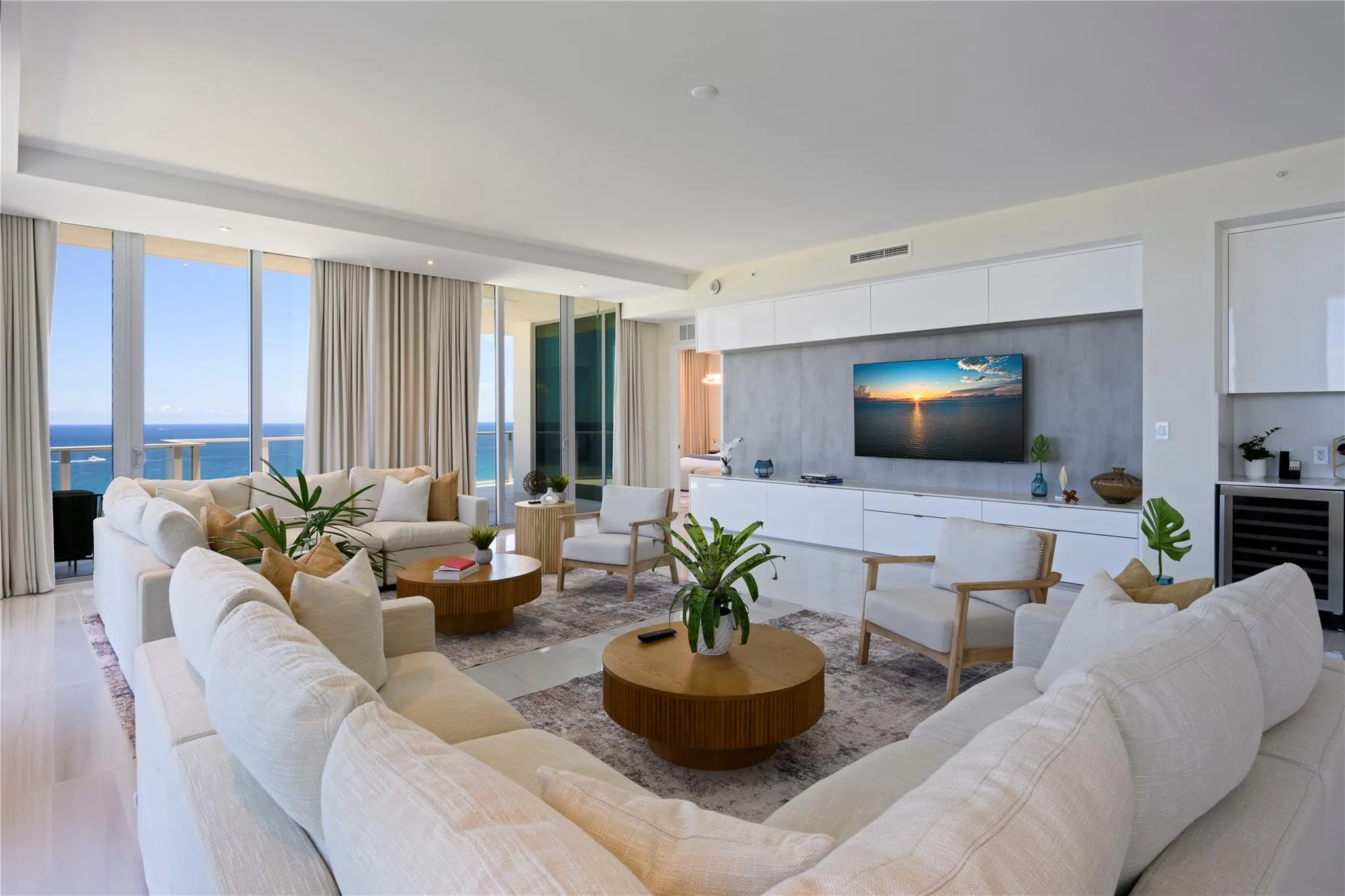 3100 N Ocean Dr, #HPH2