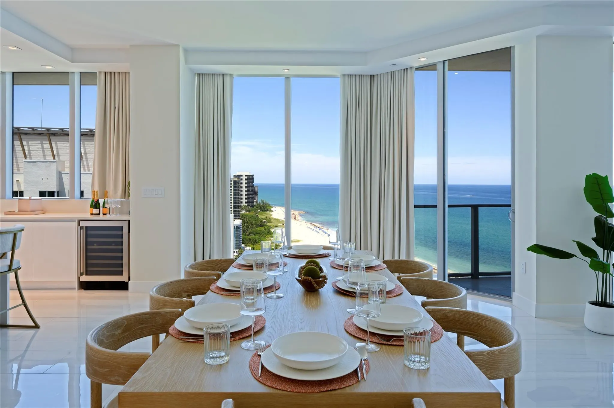 3100 N Ocean Dr, #HPH2