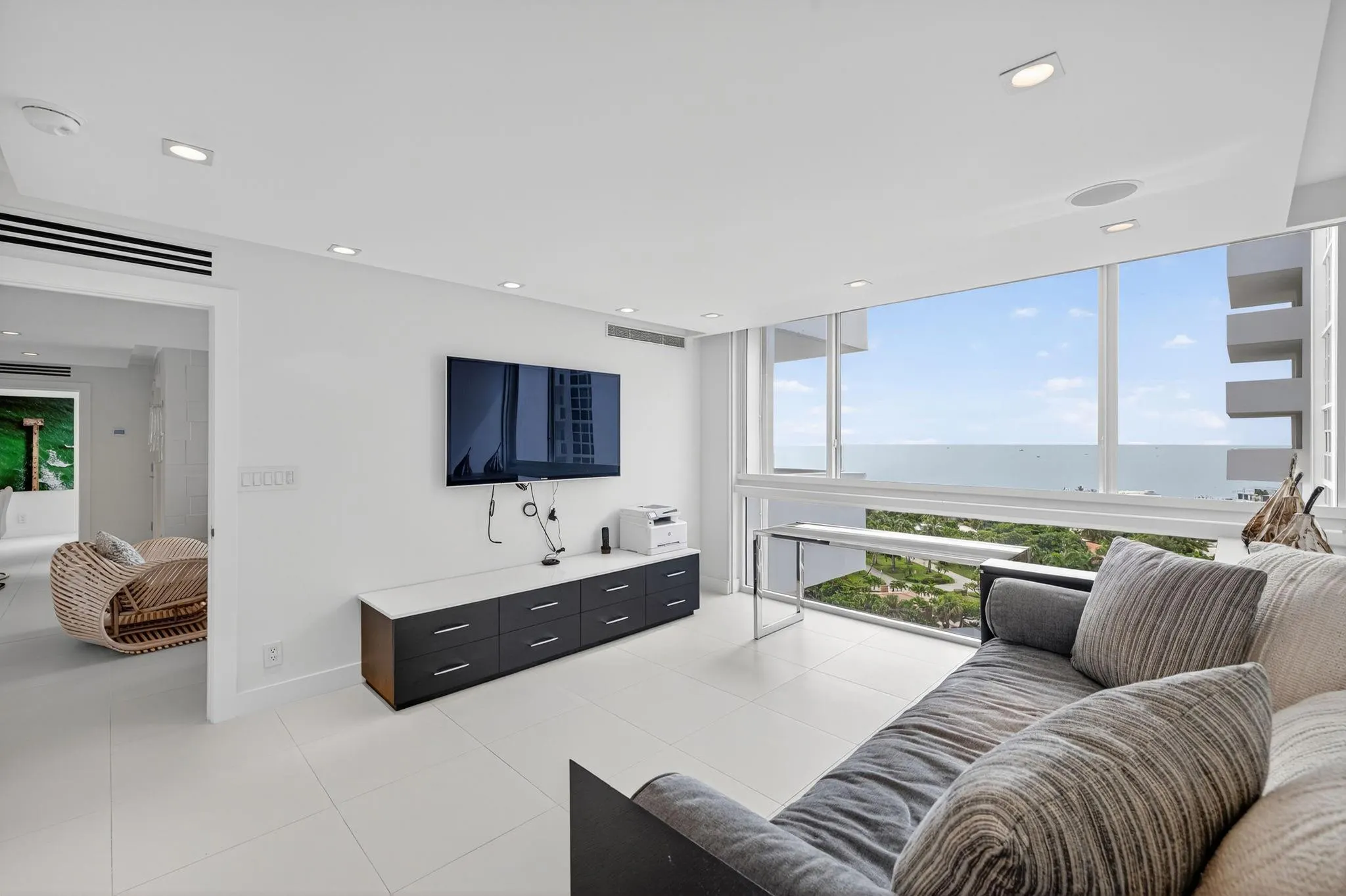 2715 N Ocean Blvd, #15D