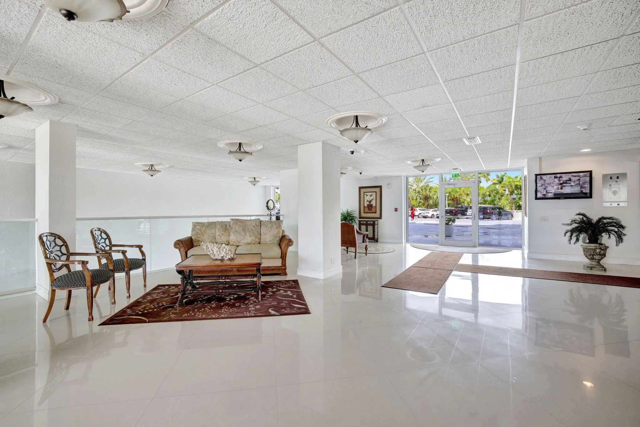 2715 N Ocean Blvd, #15D