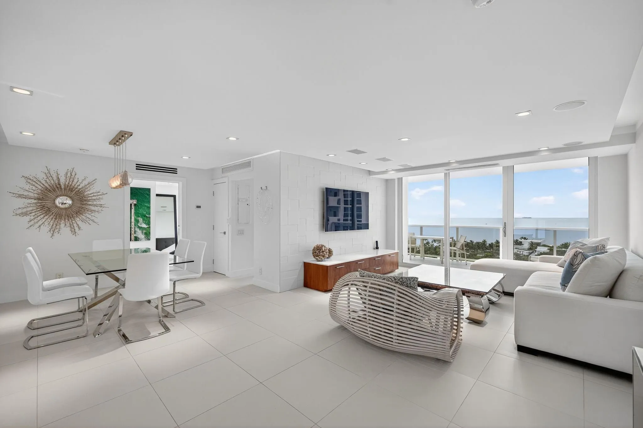 2715 N Ocean Blvd, #15D