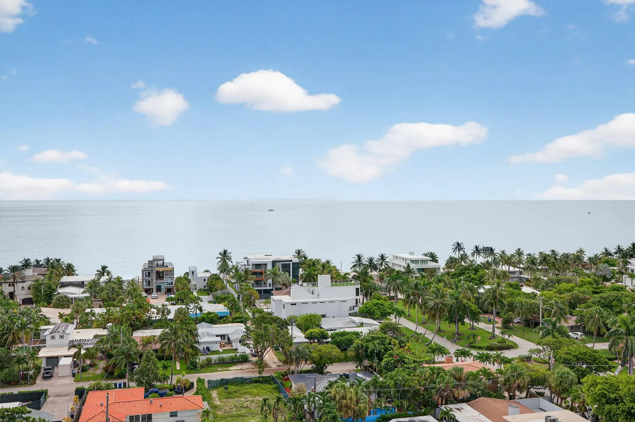 2715 N Ocean Blvd, #15D