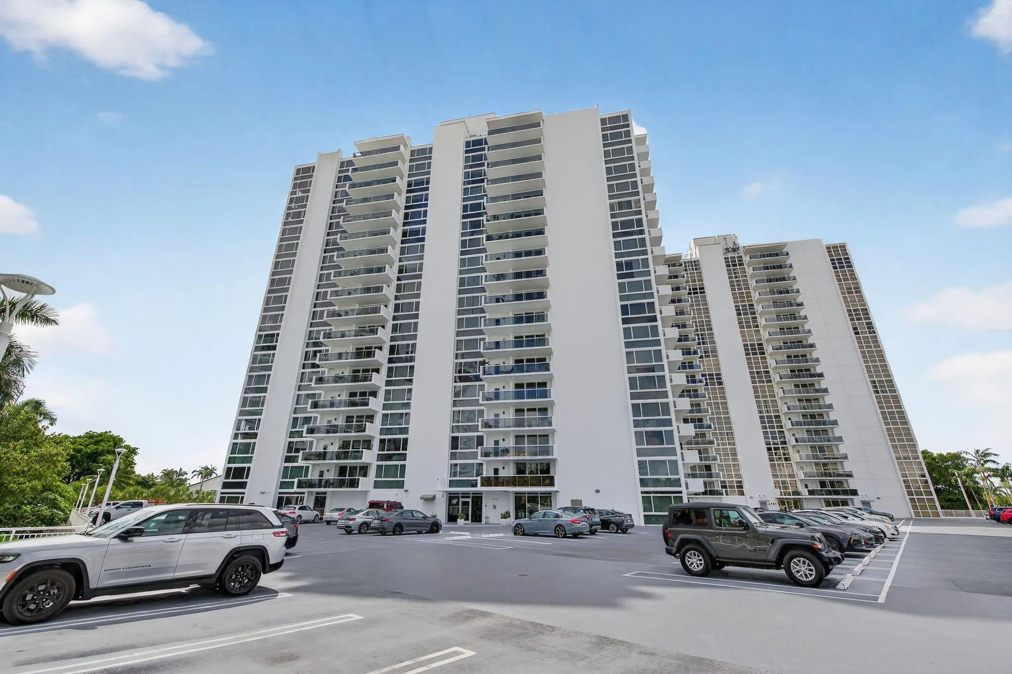 2715 N Ocean Blvd, #15D