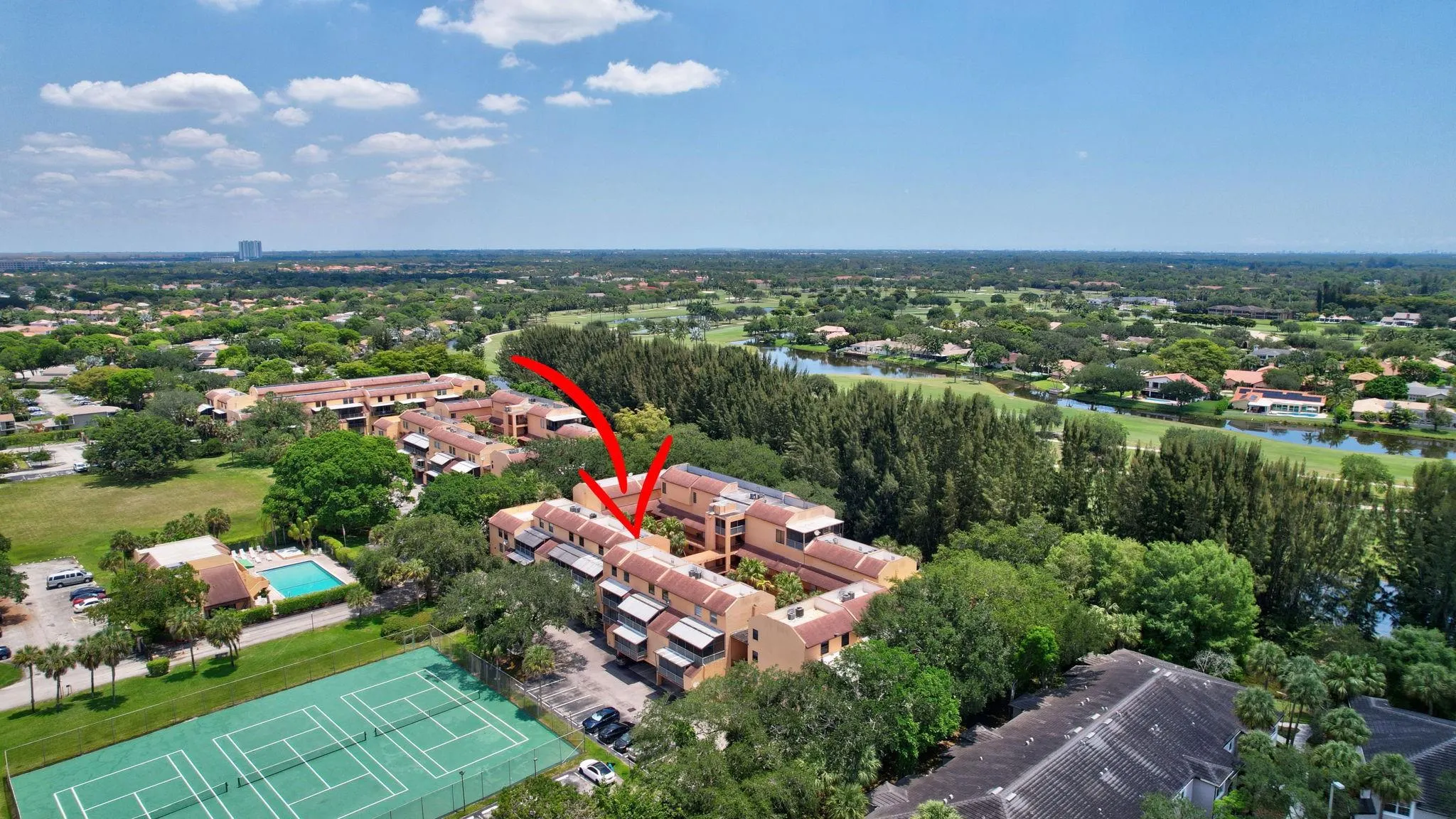 400 Commodore Dr, #313