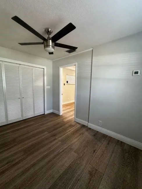 11201 nw 24th