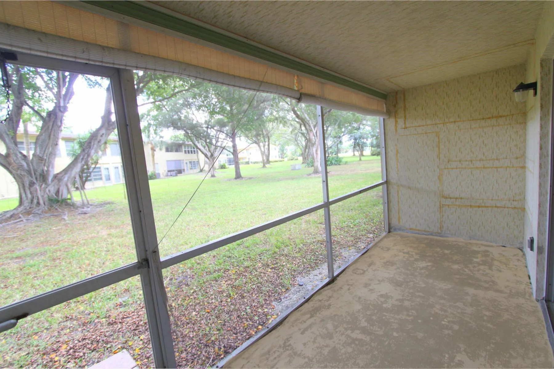 7490 NW 1st St, #102