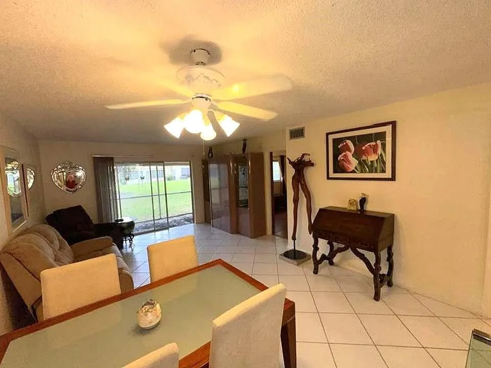 7490 NW 1st St, #102