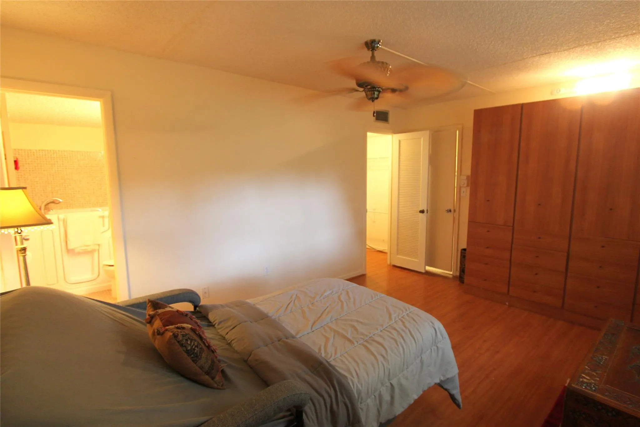 7490 NW 1st St, #102