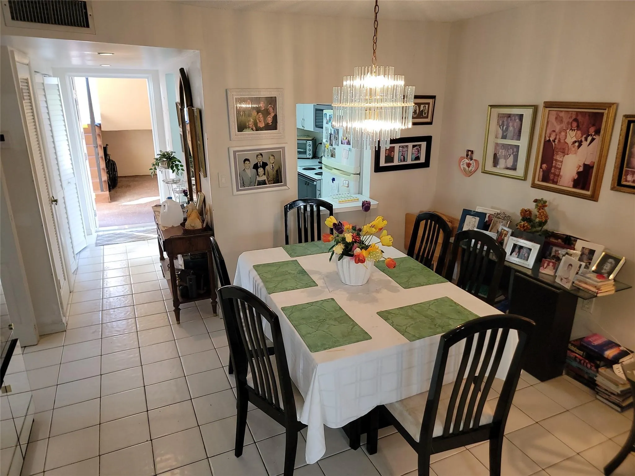 8950 Sunrise Lakes Blvd, #112