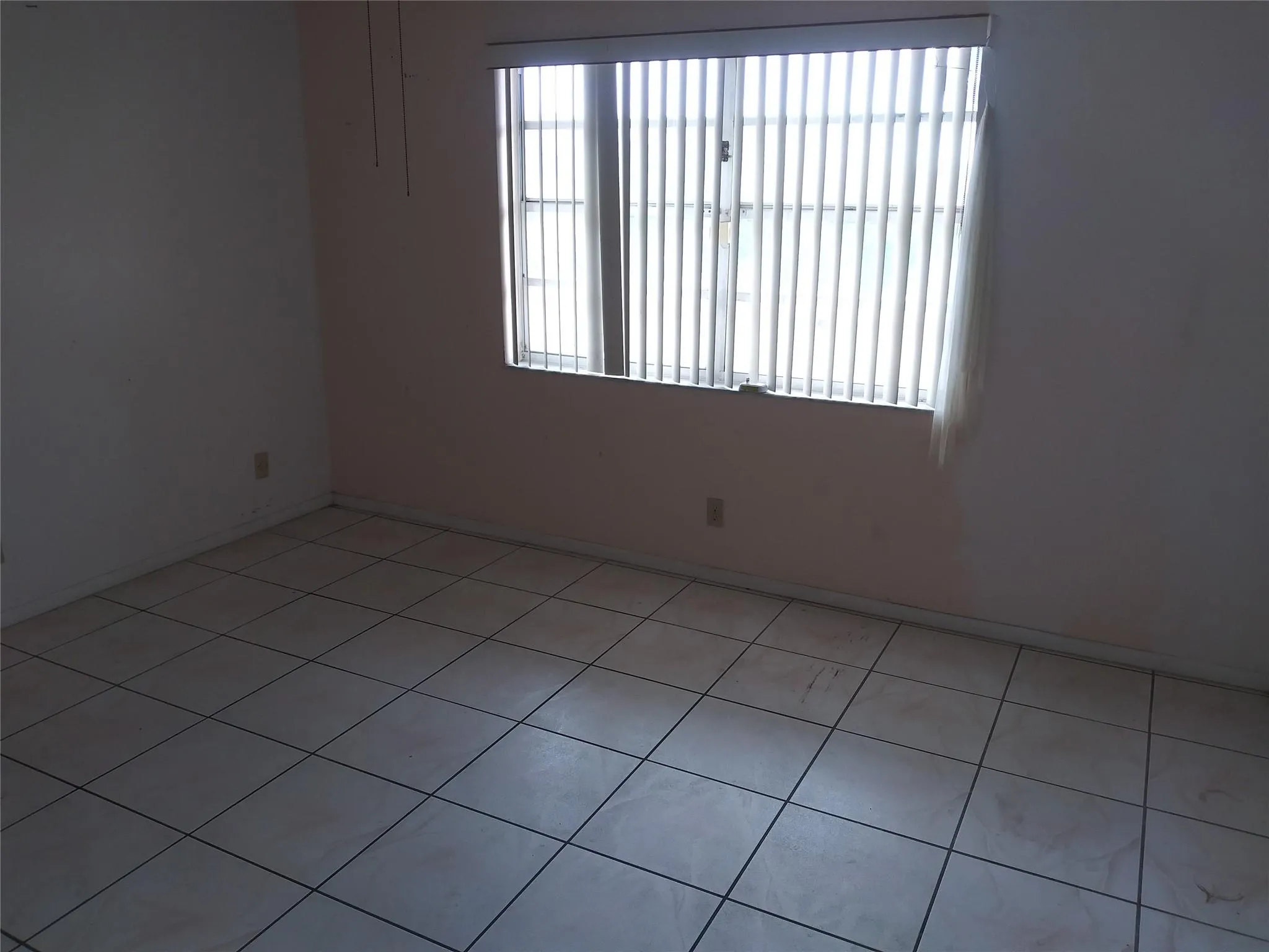 321 SE 3rd St, #306