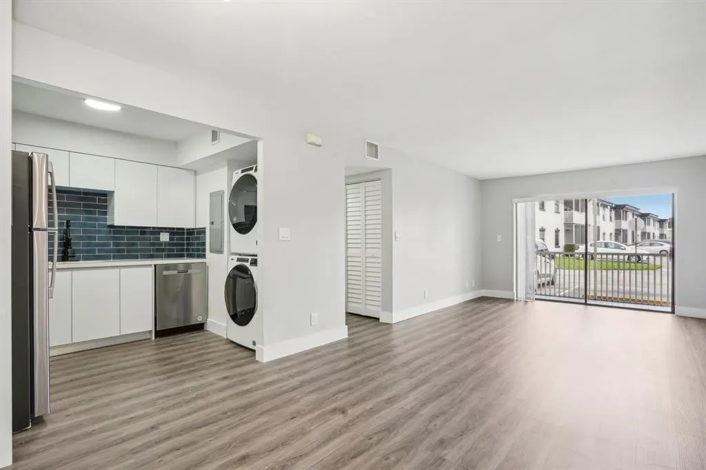 3210 NW 84th Avenue, #124