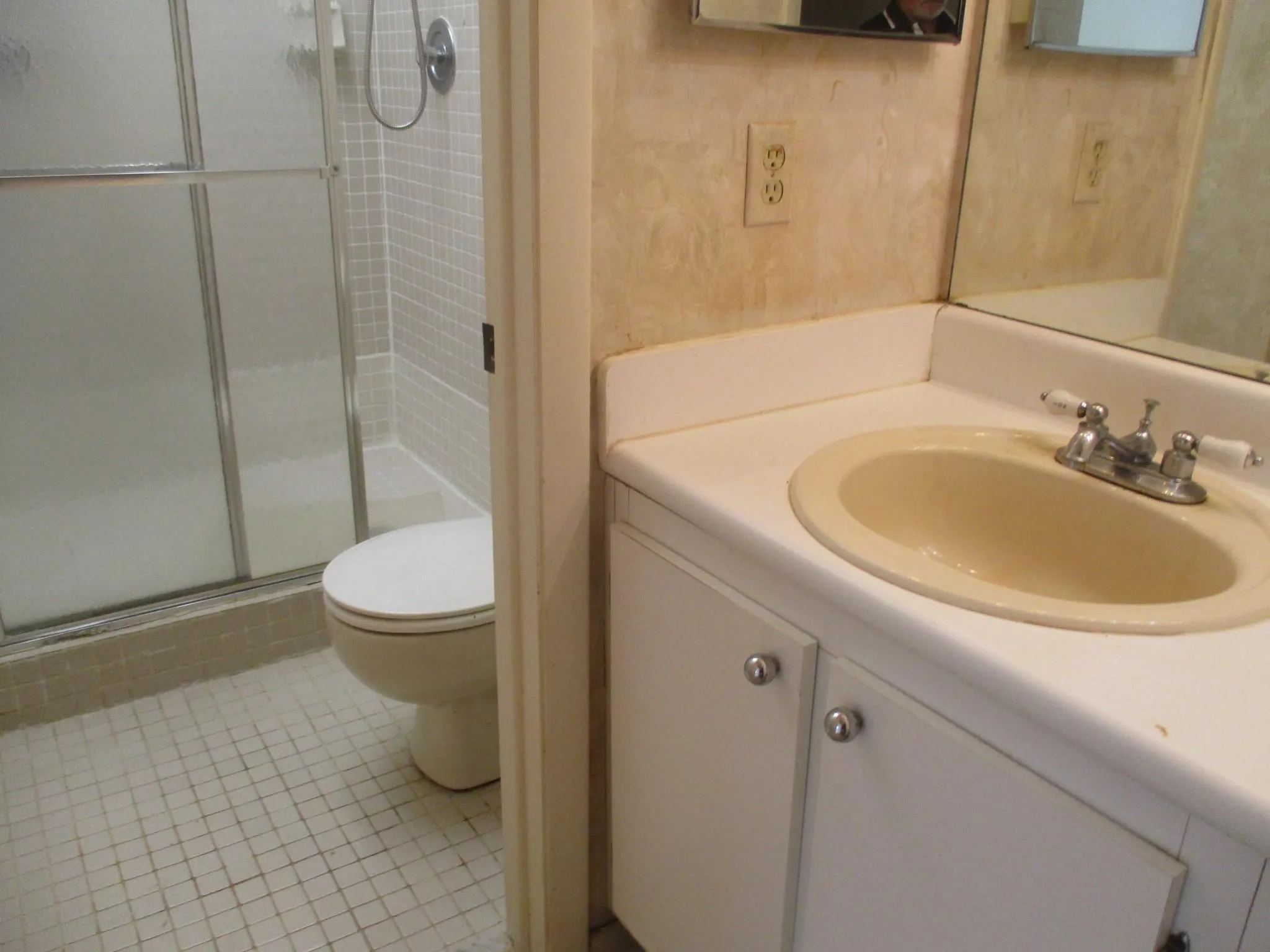 10753 W Clairmont Cir, #106