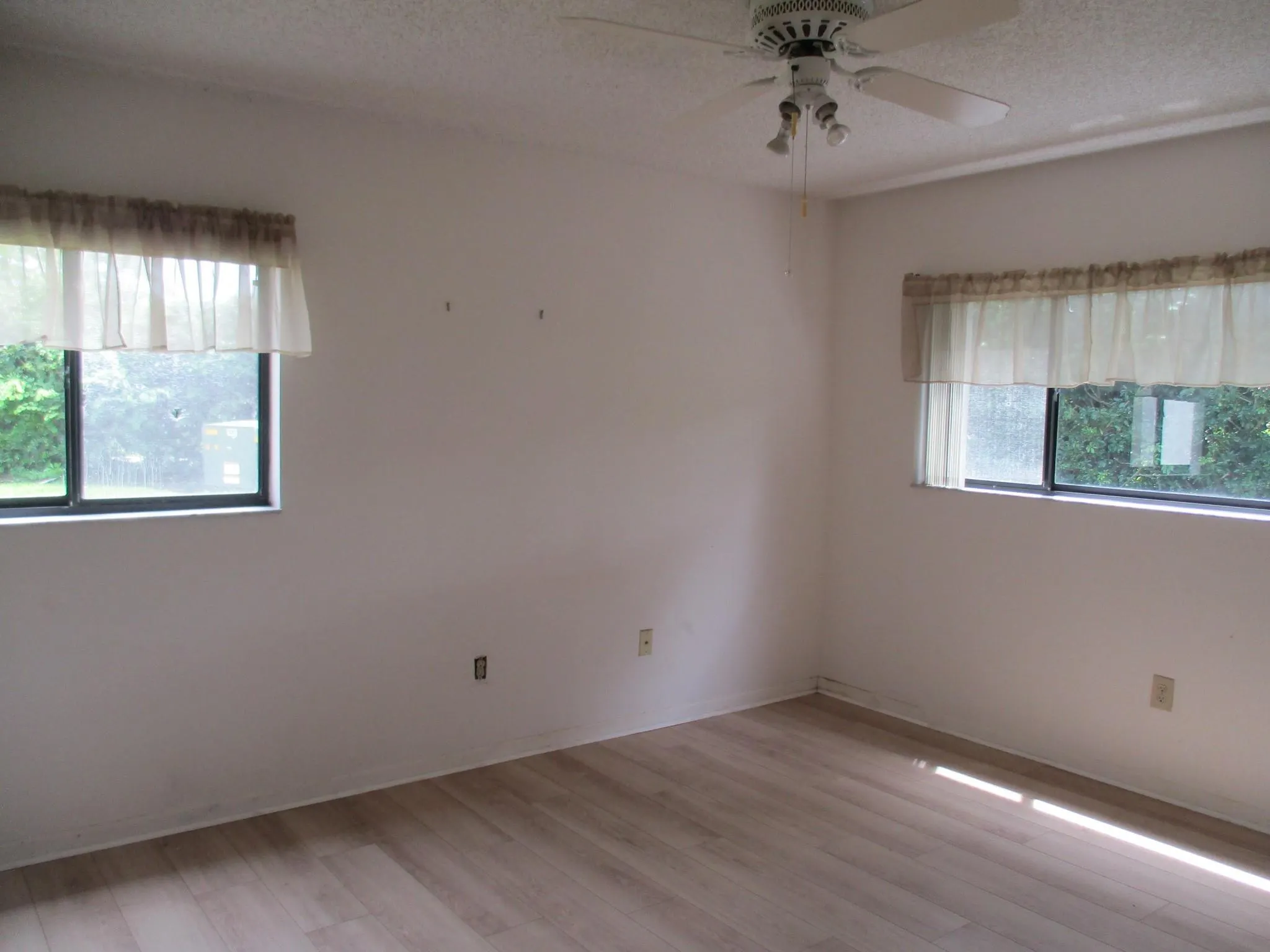 10753 W Clairmont Cir, #106