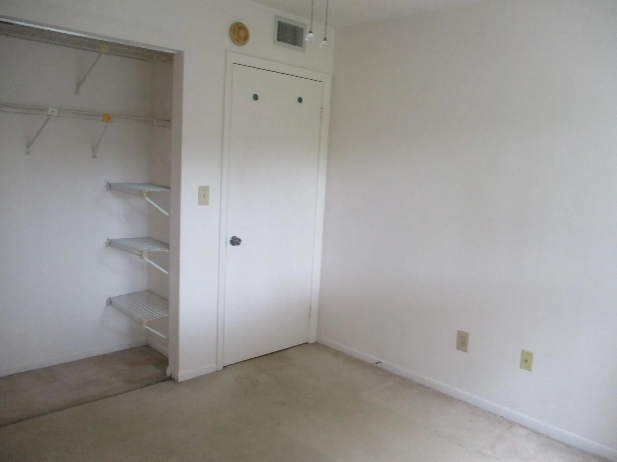 10753 W Clairmont Cir, #106