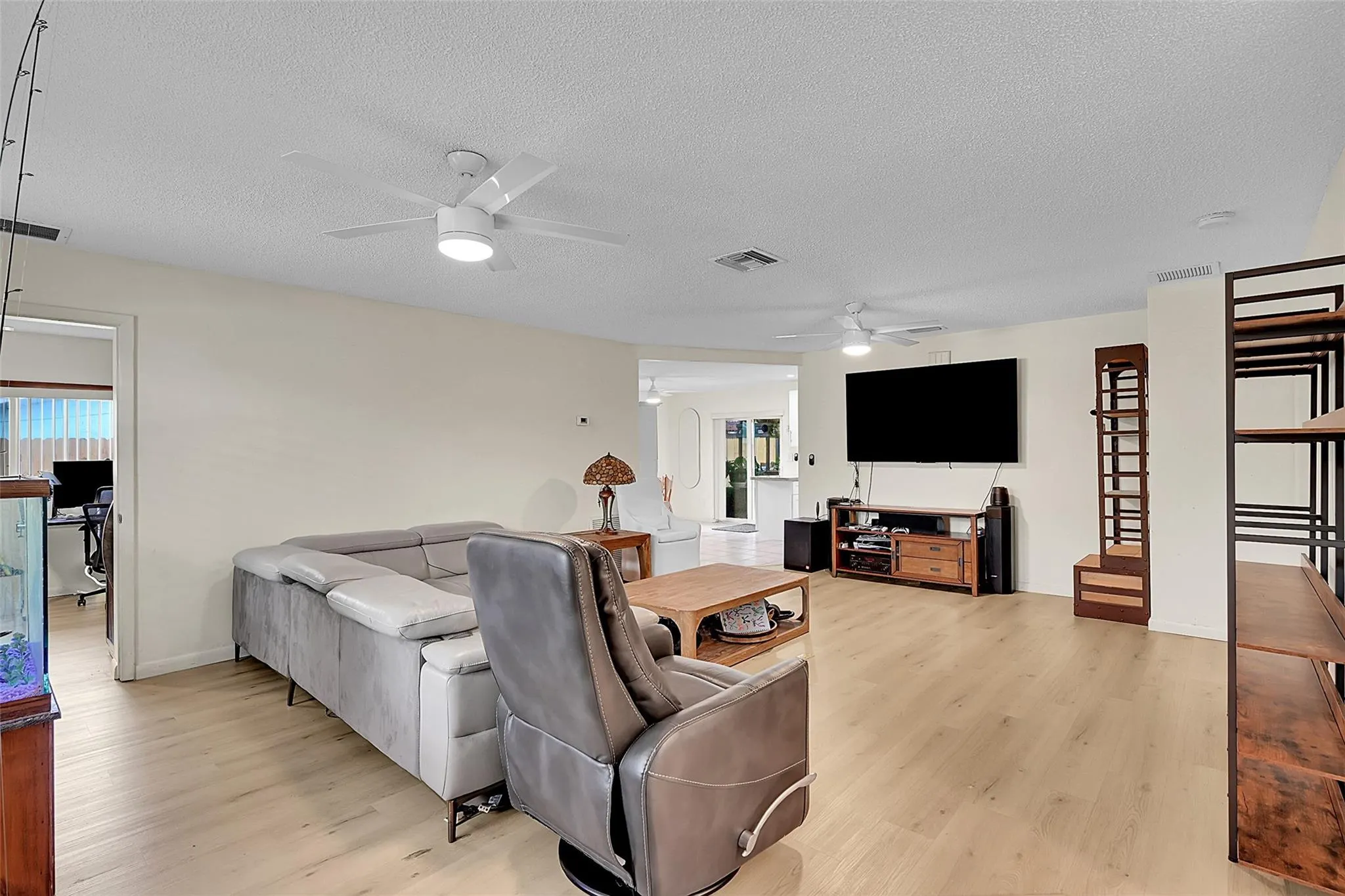 4540 SW 26th Ter