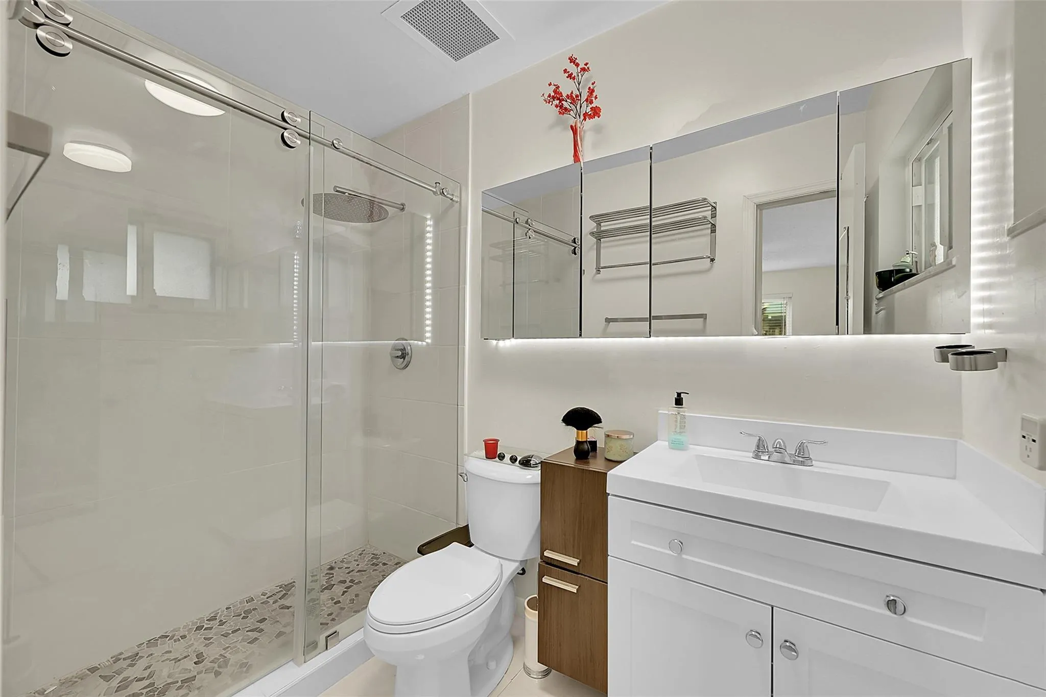 4540 SW 26th Ter