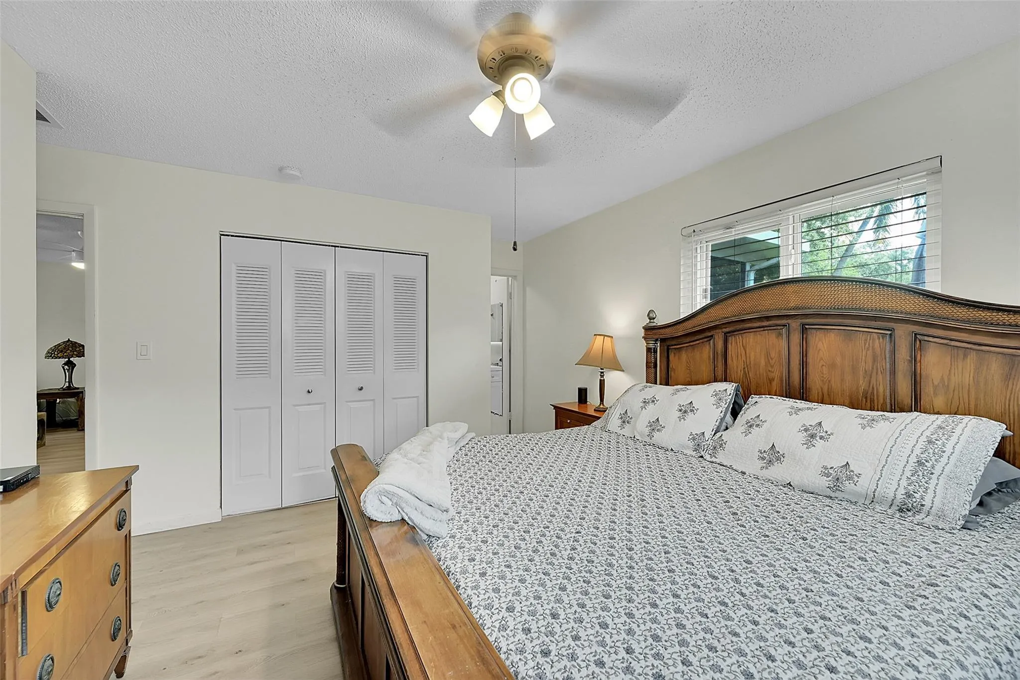 4540 SW 26th Ter