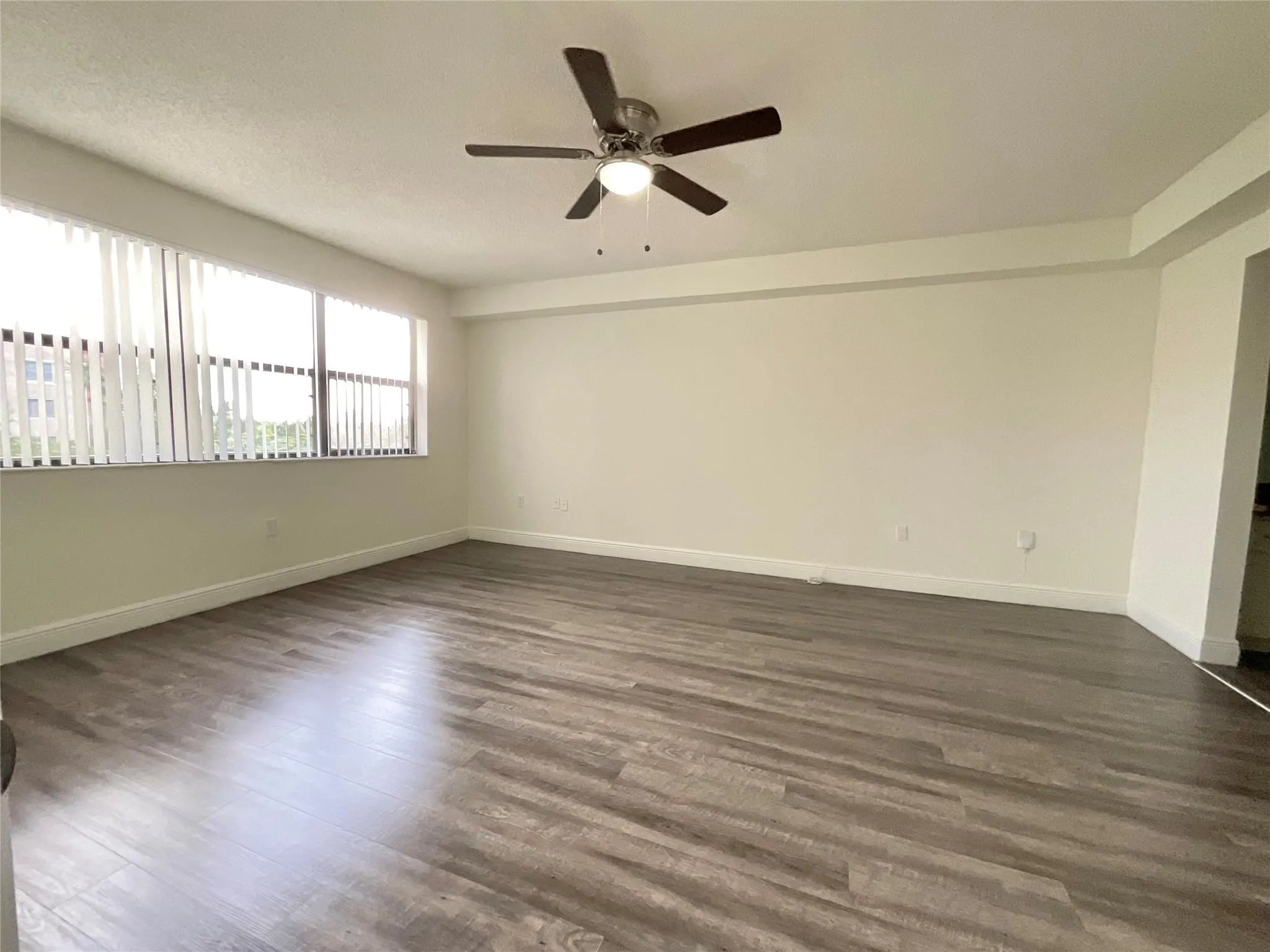 17350 NW 68th Ave, #300-301