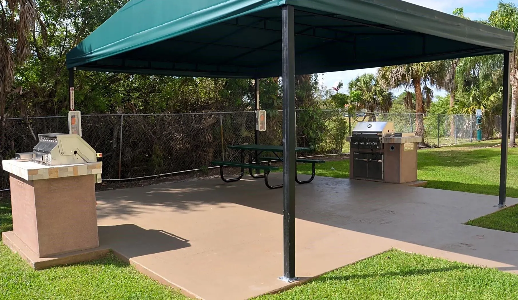 17350 NW 68th Ave, #300-301