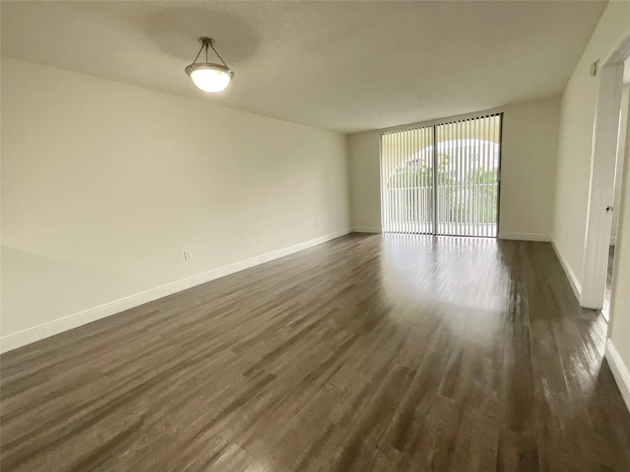 17350 NW 68th Ave, #300-301