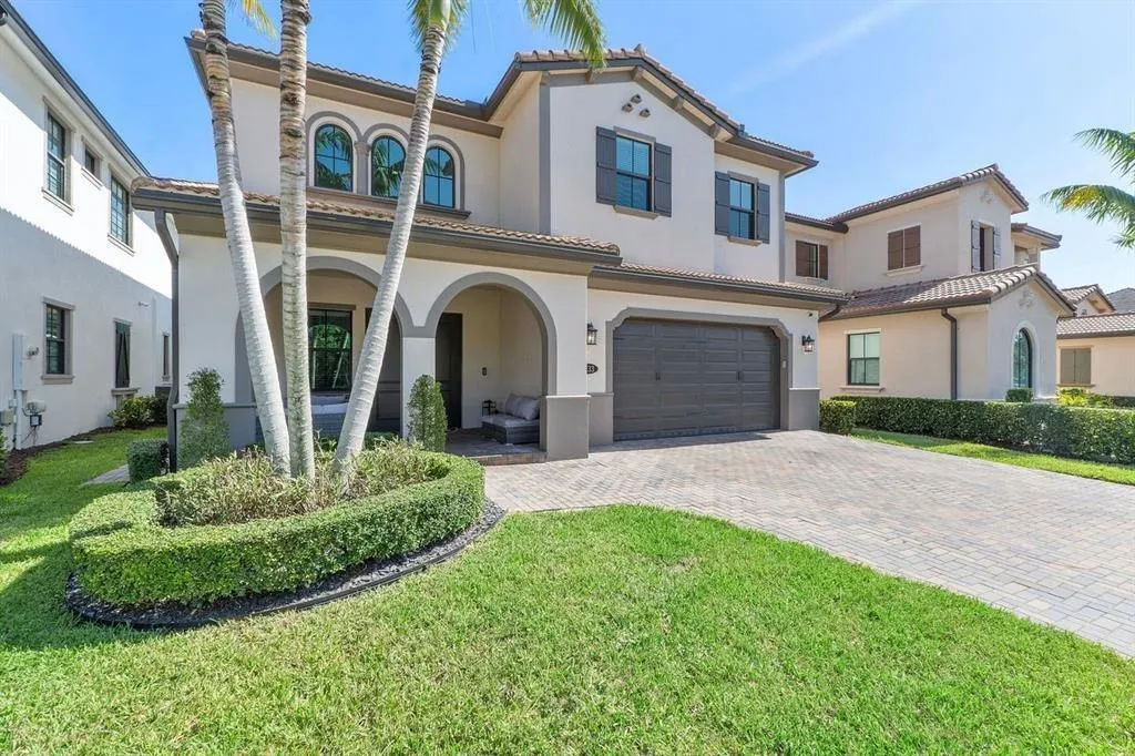 11133 Meridian Dr