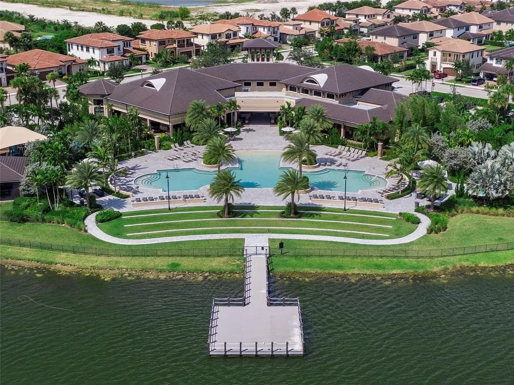 11133 Meridian Dr