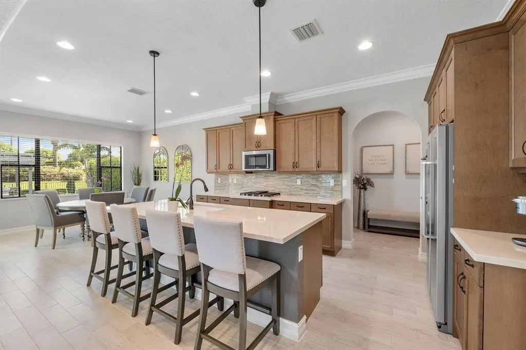 11133 Meridian Dr