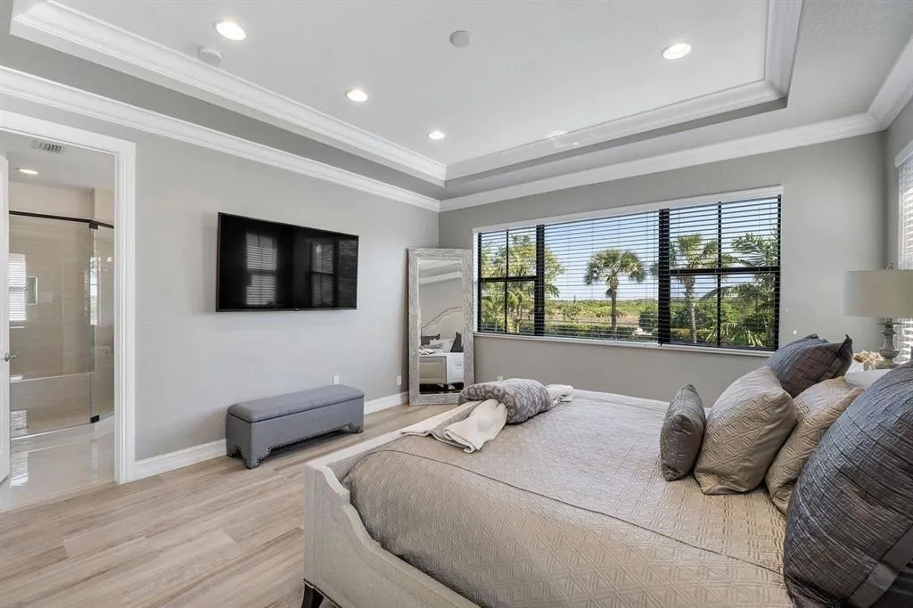 11133 Meridian Dr