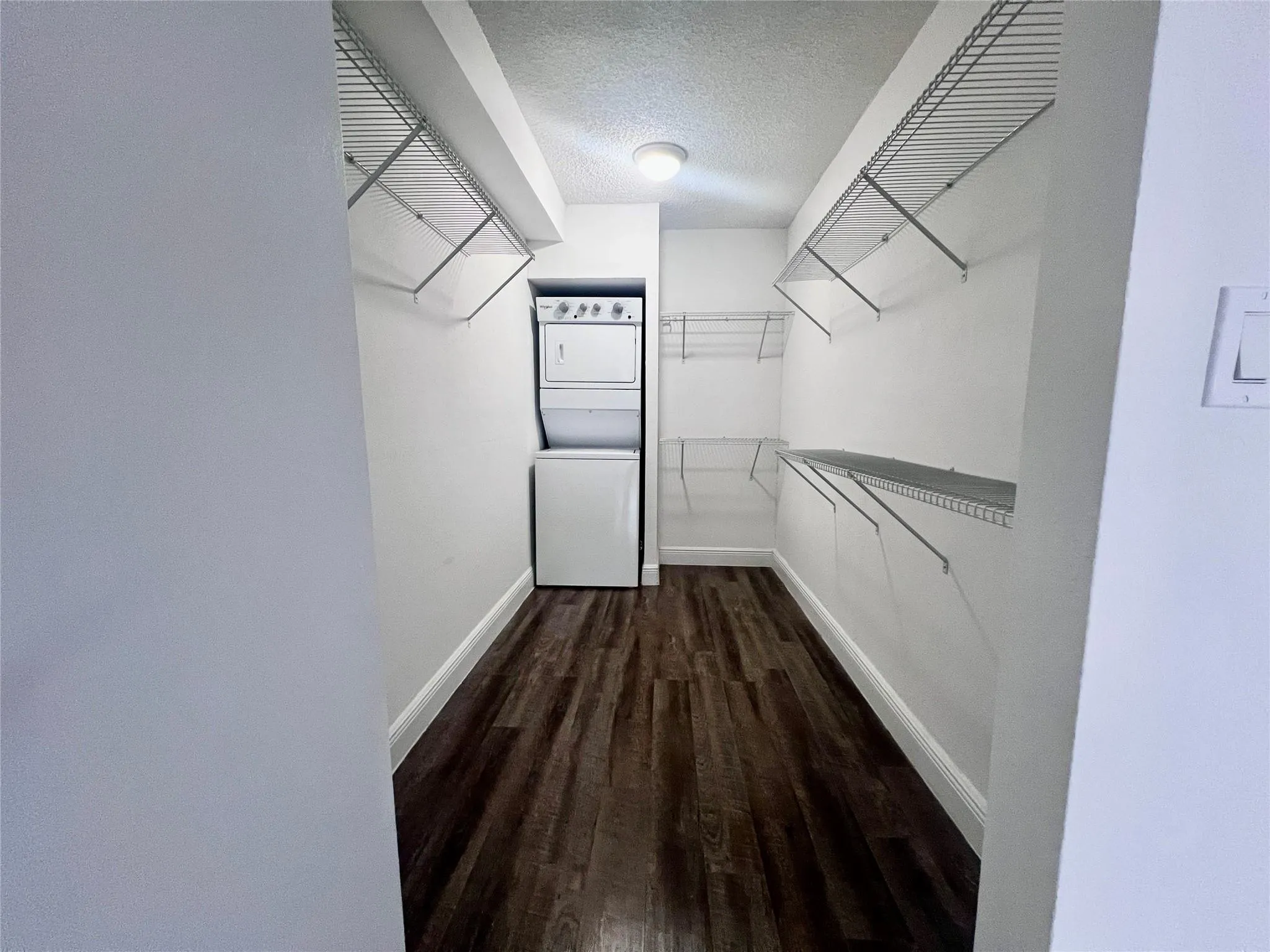 19455 NE 10 Ave, #01-207