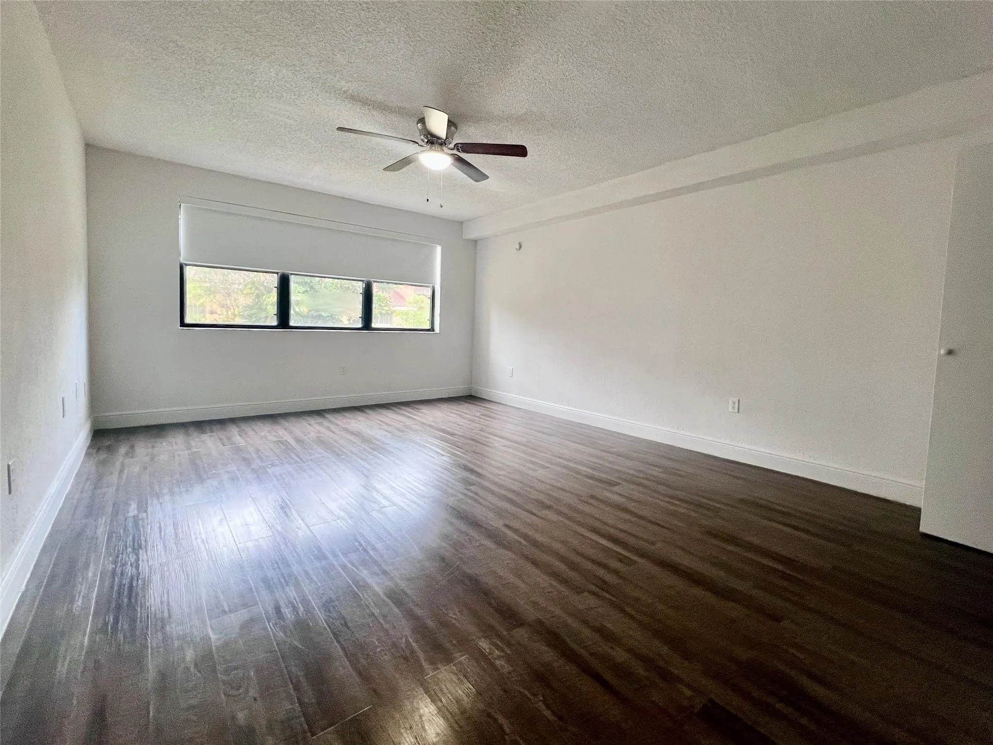 19455 NE 10 Ave, #01-207