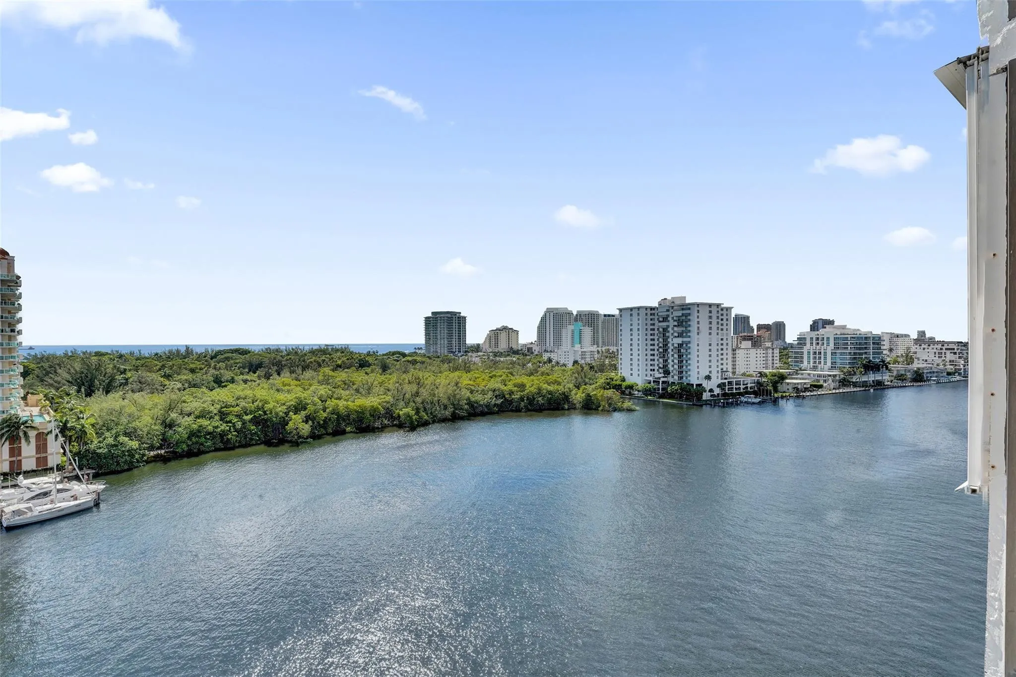 936 Intracoastal Dr, #11C