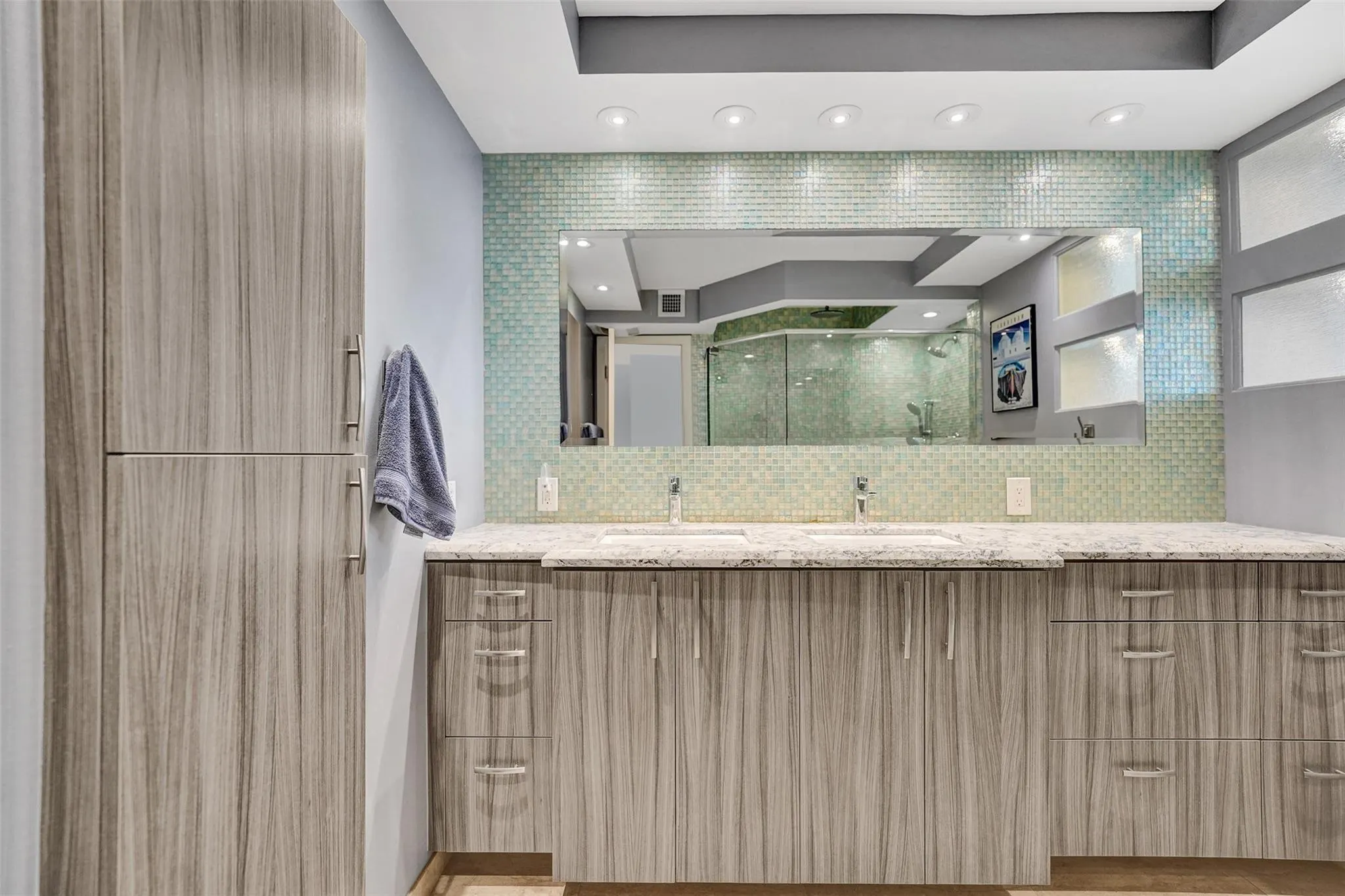 936 Intracoastal Dr, #11C