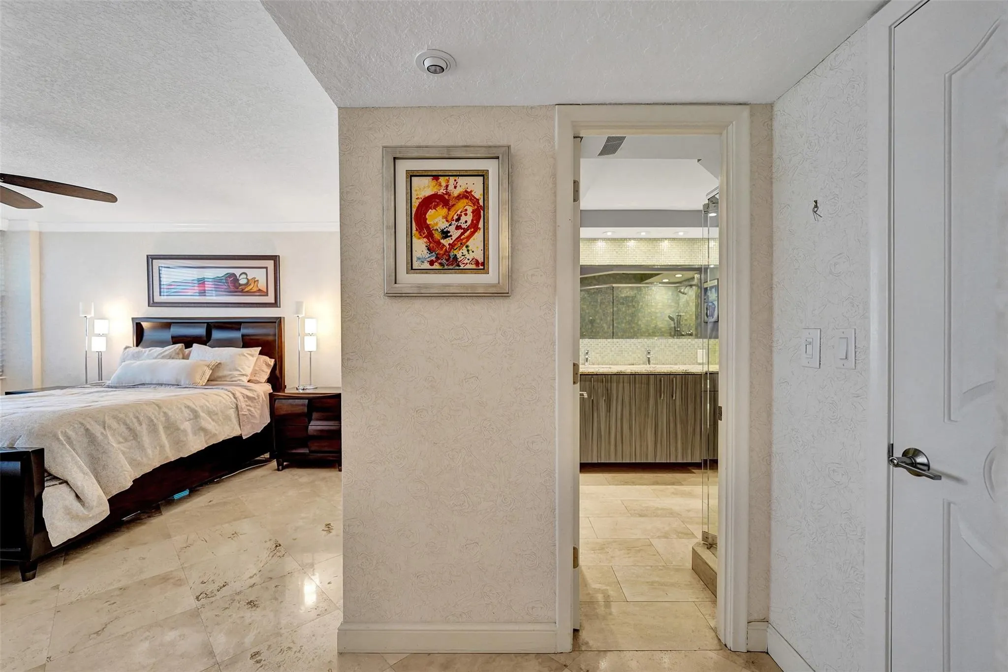 936 Intracoastal Dr, #11C