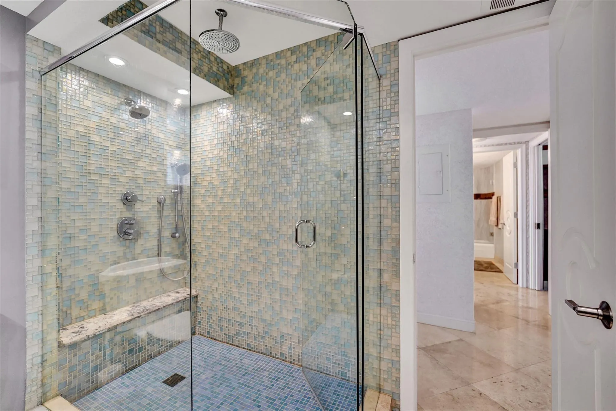 936 Intracoastal Dr, #11C