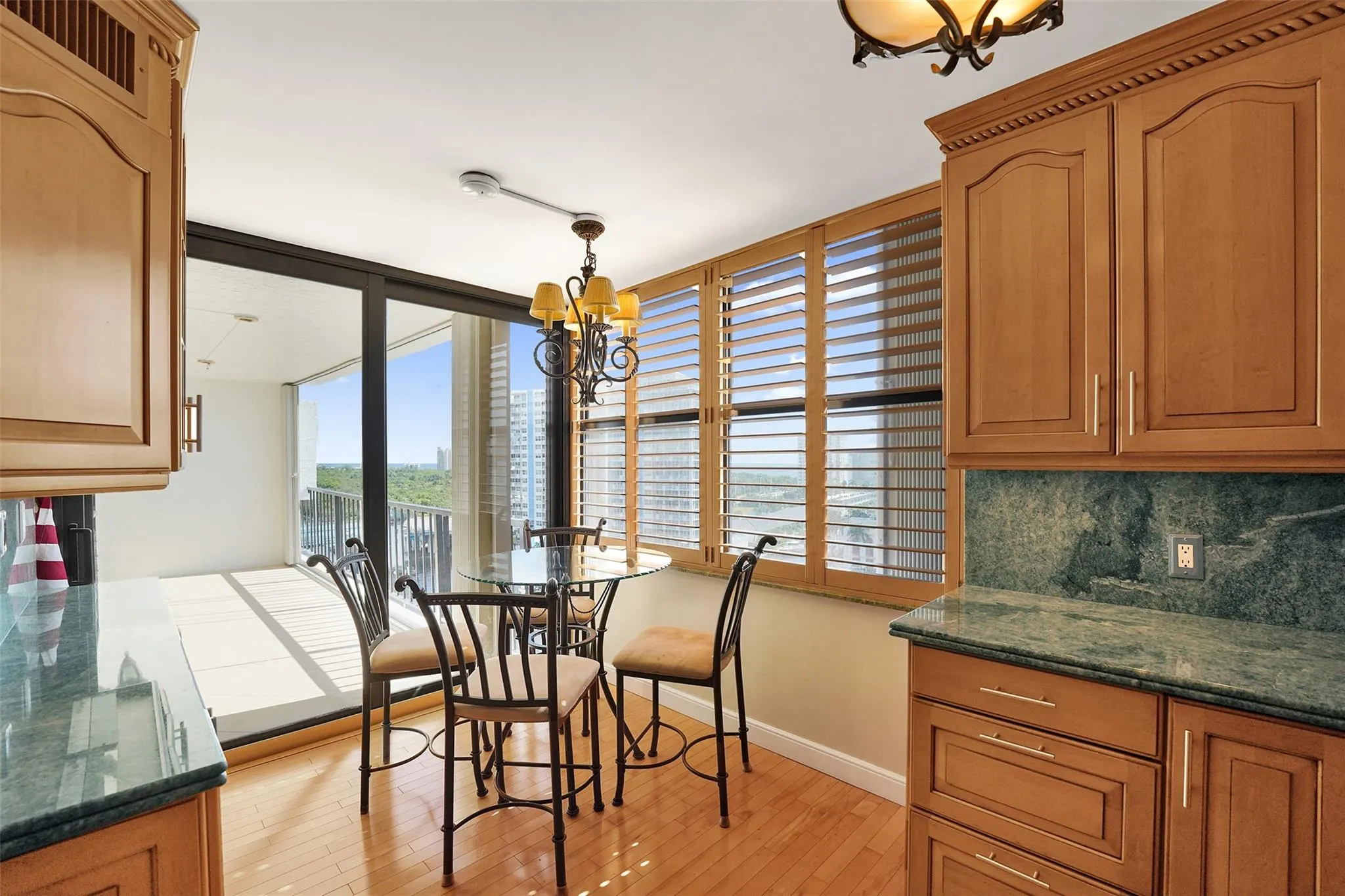 936 Intracoastal Dr, #11C