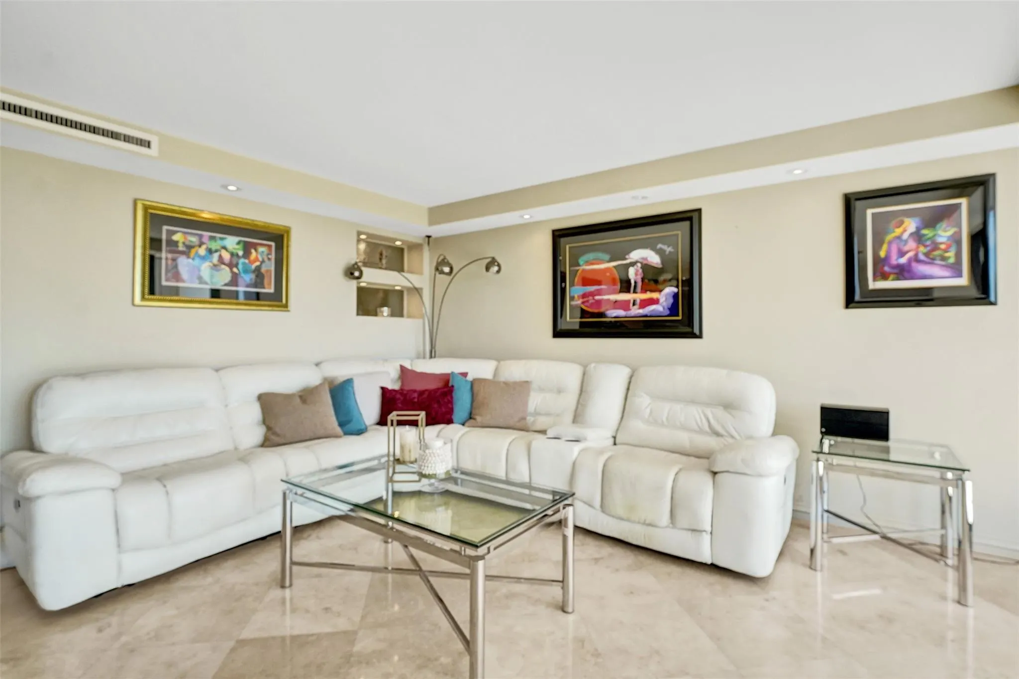 936 Intracoastal Dr, #11C
