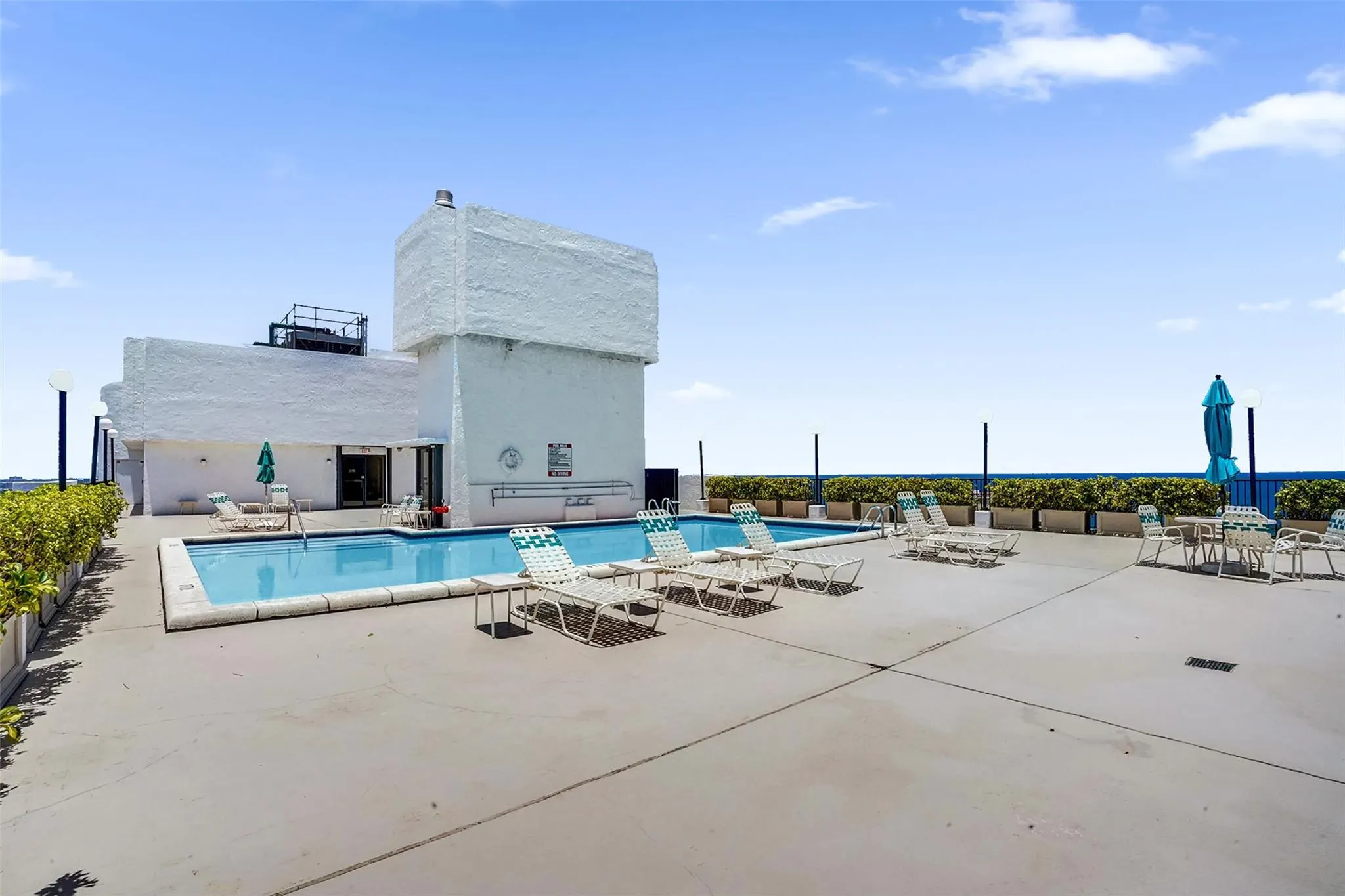 936 Intracoastal Dr, #11C