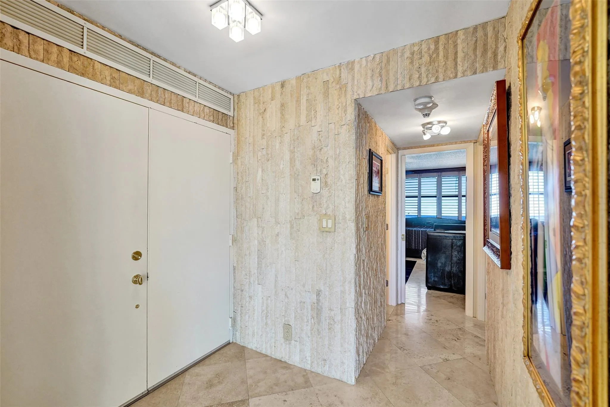 936 Intracoastal Dr, #11C